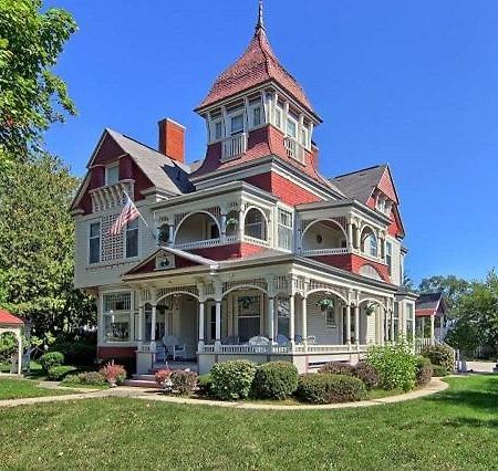 Grand Victorian B&B Inn Bellaire Exterior photo